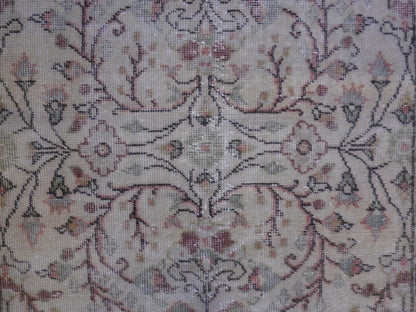 Neutral Small Rug 4x7 ft - sku 1116