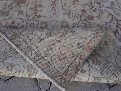 Neutral Small Rug 4x7 ft - sku 1116