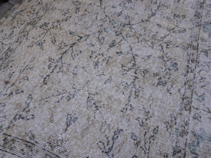 Neutral Small Rug 4x7 ft - sku 1014