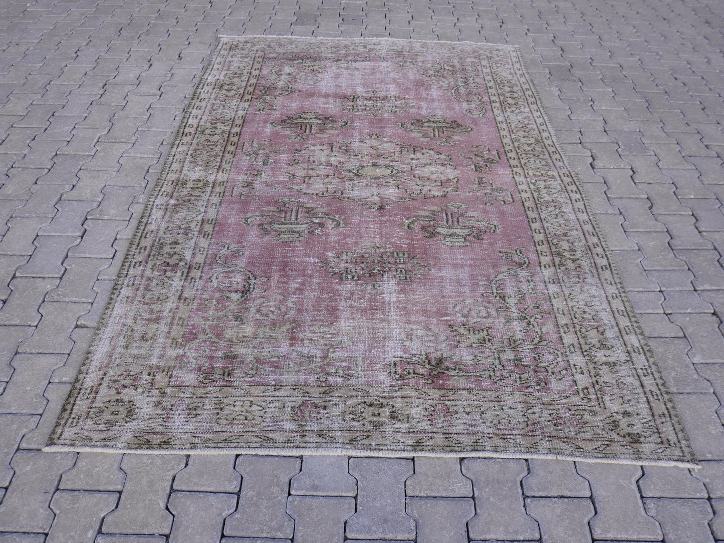 Wool Turkish Rug 6x8 ft - sku167