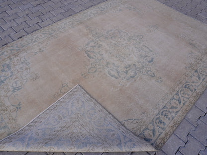 Neutral Turkish Rug 7x10 ft - sku210