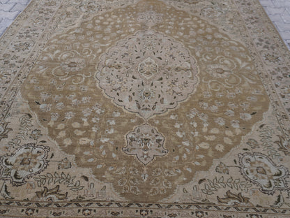 Wool Vintage Oversized Rug 8x9 ft - sku1717