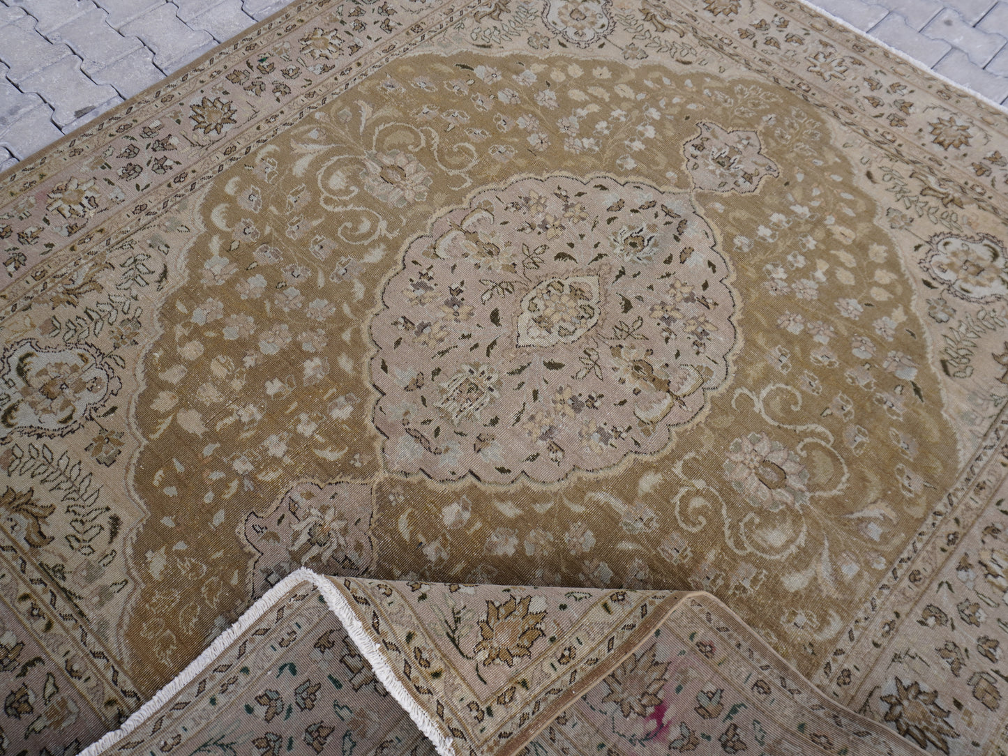 Wool Vintage Oversized Rug 8x9 ft - sku1717
