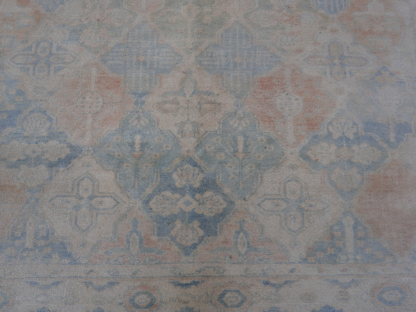 Vintage Neutral Wool Rug 8x9 ft - Sku1716