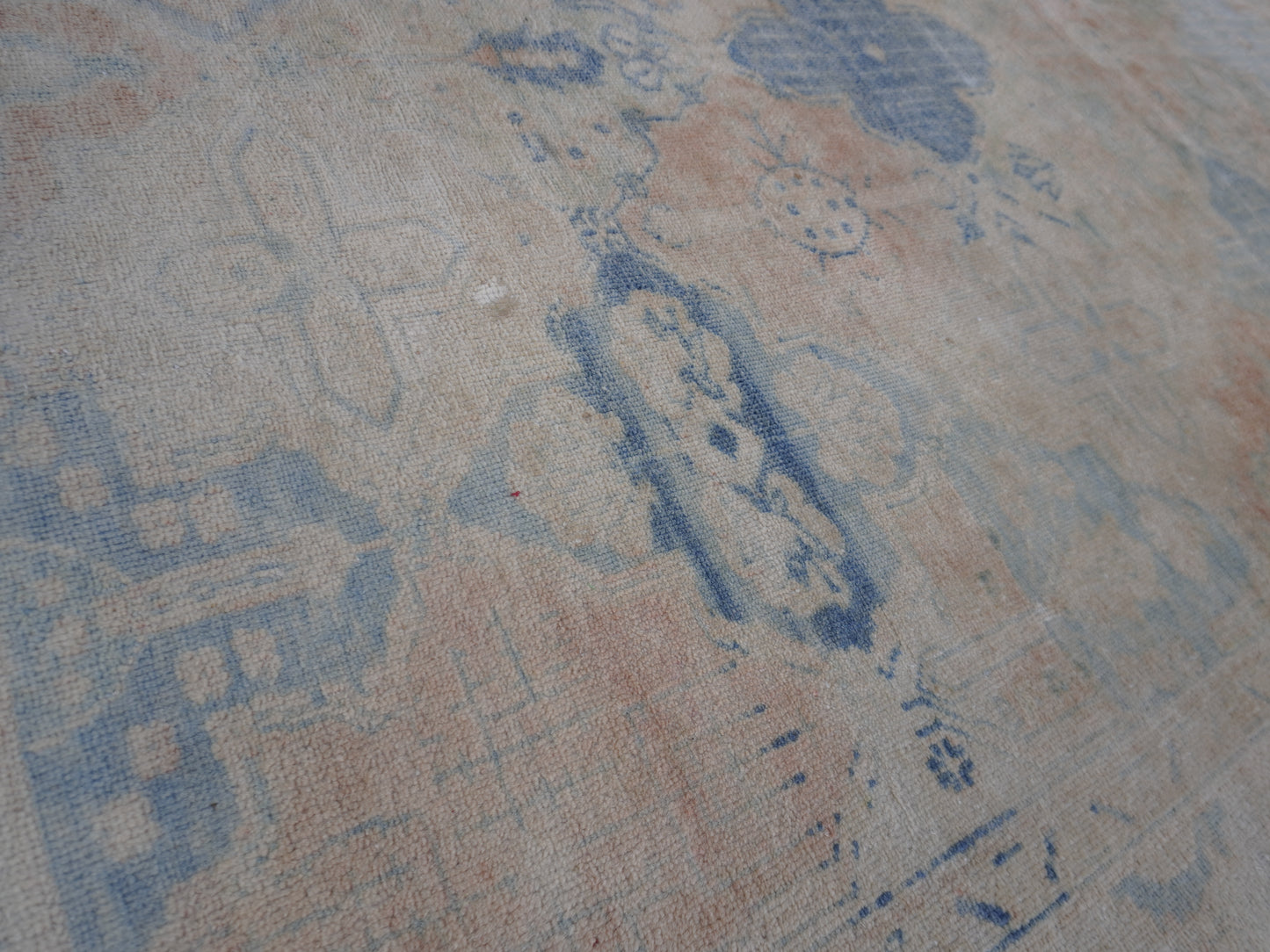 Vintage Neutral Wool Rug 8x9 ft - Sku1716