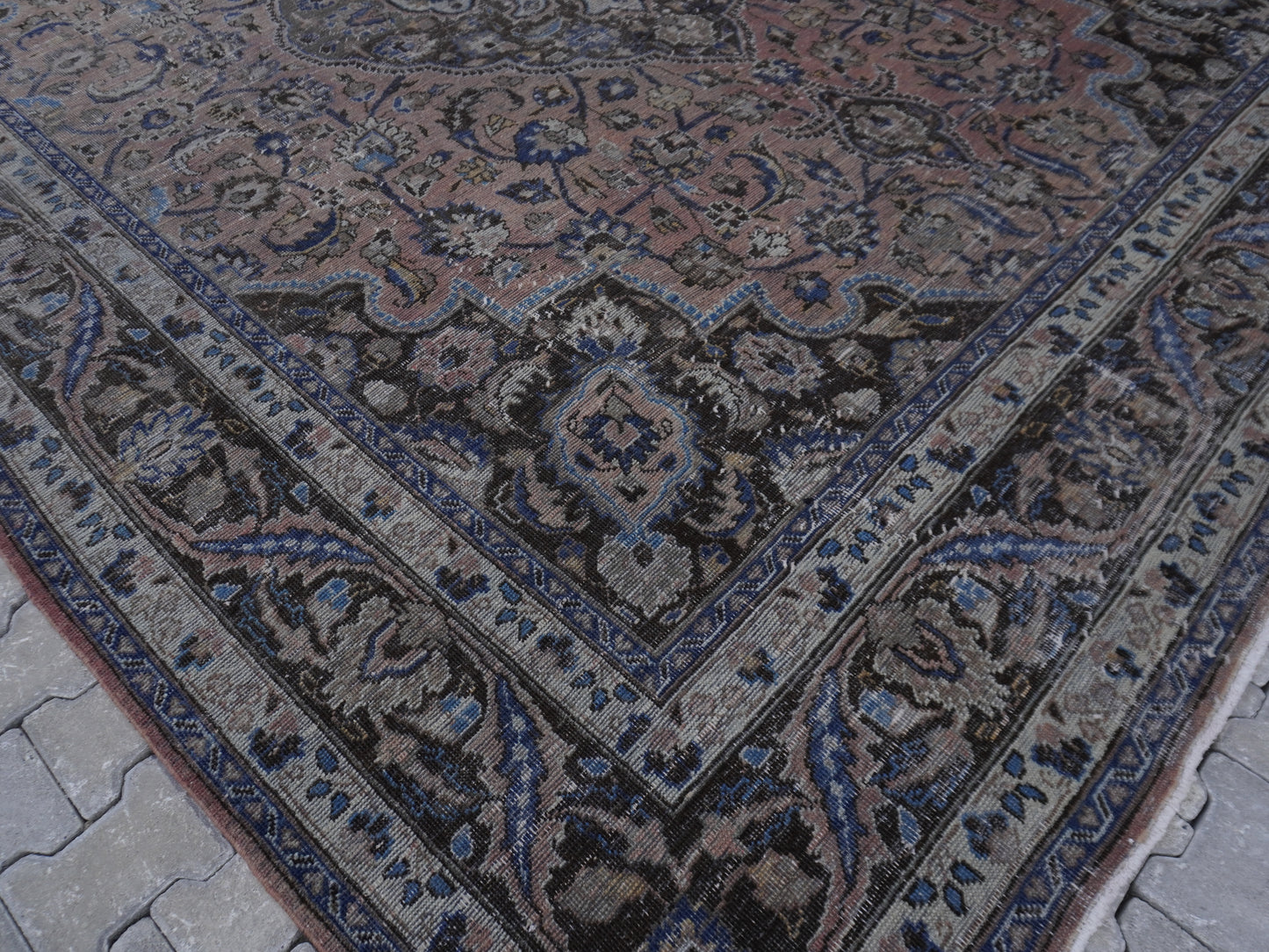 Vintage Oversized Rug 10x13 ft - sku1714