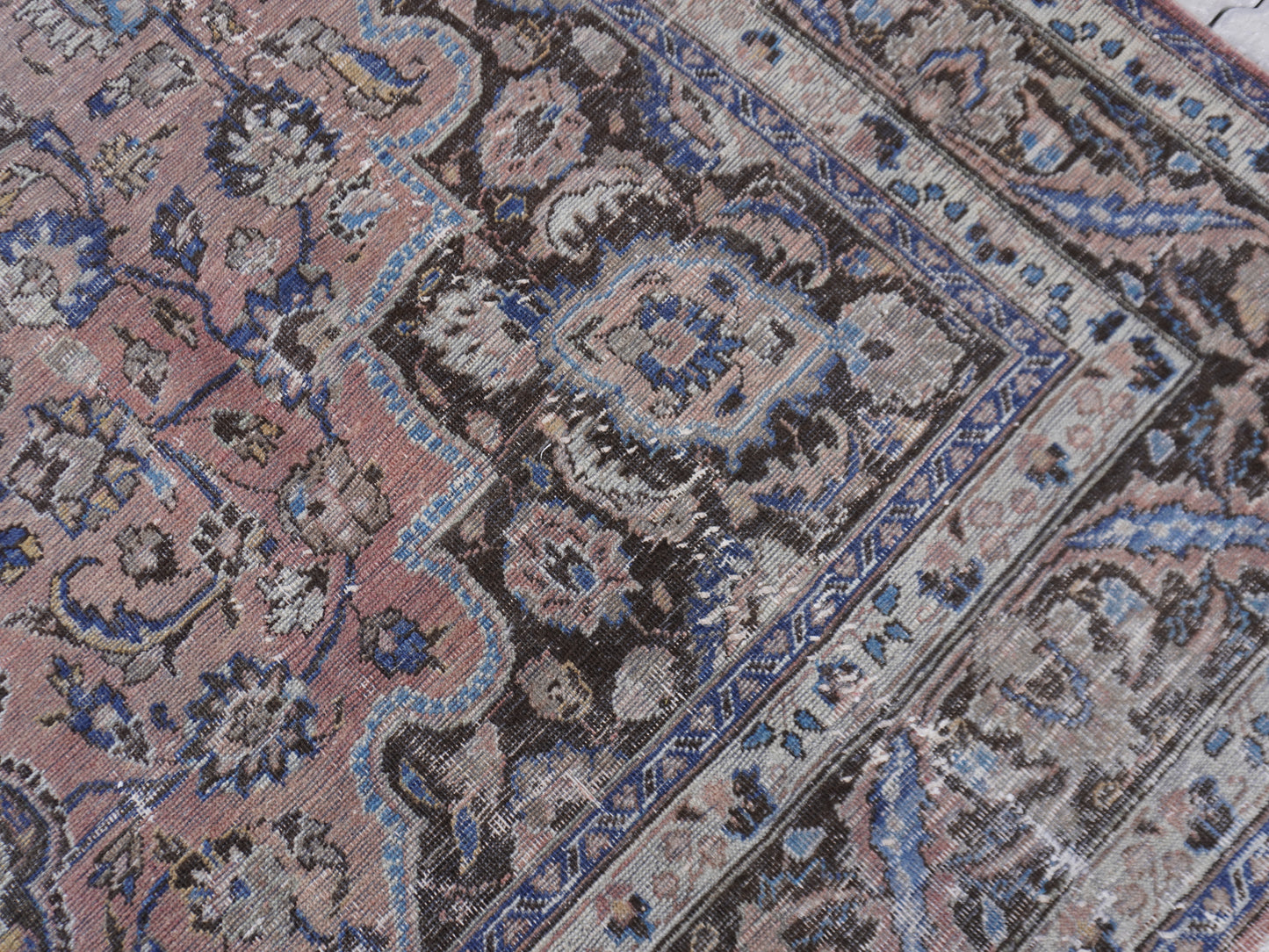 Vintage Oversized Rug 10x13 ft - sku1714