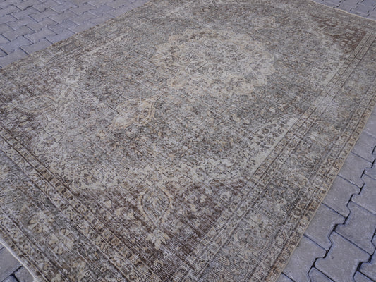 Vintage Turkish Rug 7x10 ft - skuf300