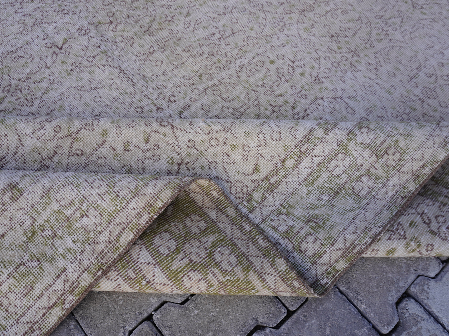 Turkish Wool Neutral Rug 6x10 ft -  skuf161