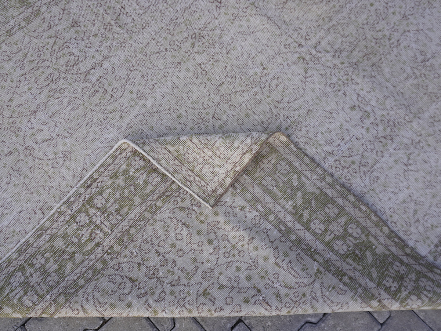 Turkish Wool Neutral Rug 6x10 ft -  skuf161