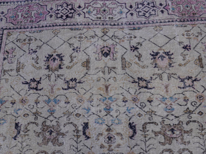 Turkish Vintage Rug 7x10 ft - skuf170