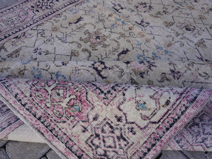 Turkish Vintage Rug 7x10 ft - skuf170