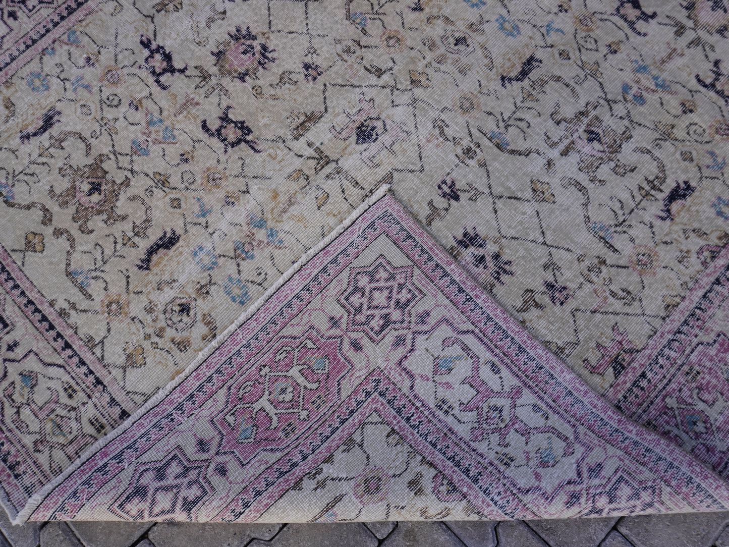 Turkish Vintage Rug 7x10 ft - skuf170