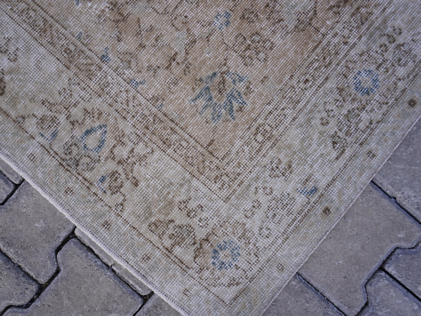 Hand Made Turkish Rug 5x8 ft - skuf212