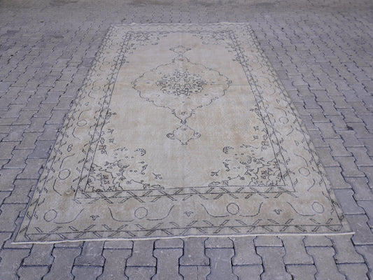 Vintage Wool Area Turkish Rug 7x11 ft, skuf152