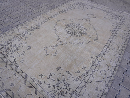 Vintage Wool Area Turkish Rug 7x11 ft, skuf152