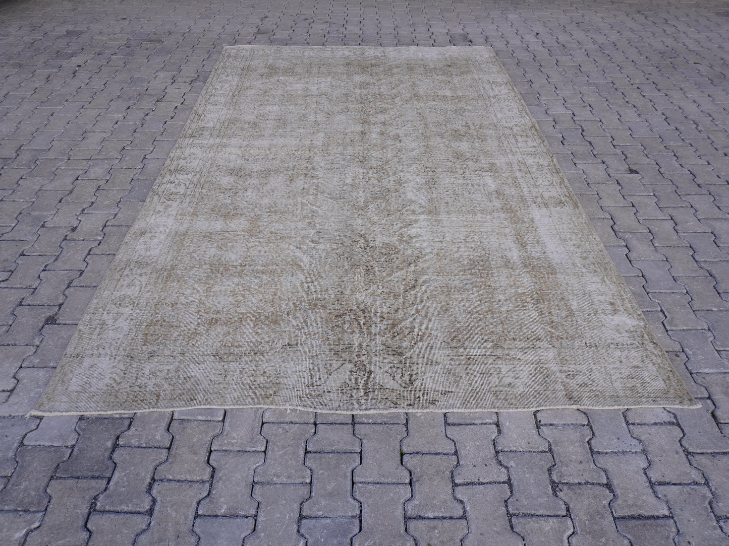 Turkish Vintage Wool Rug 7x10 ft - skuf203