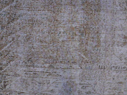 Turkish Vintage Wool Rug 7x10 ft - skuf203