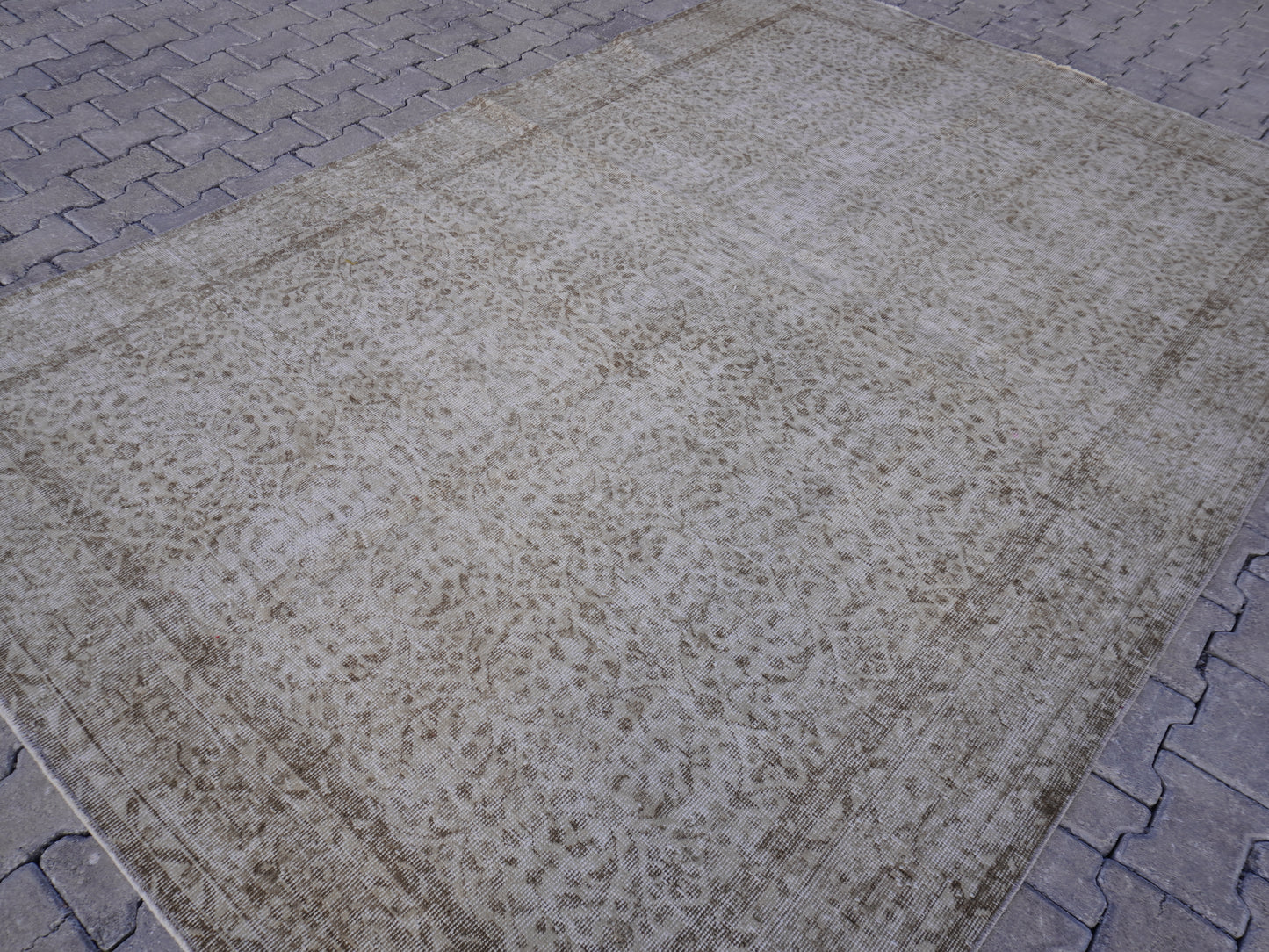 Vintage Area Rug 6x9 ft - skuf175
