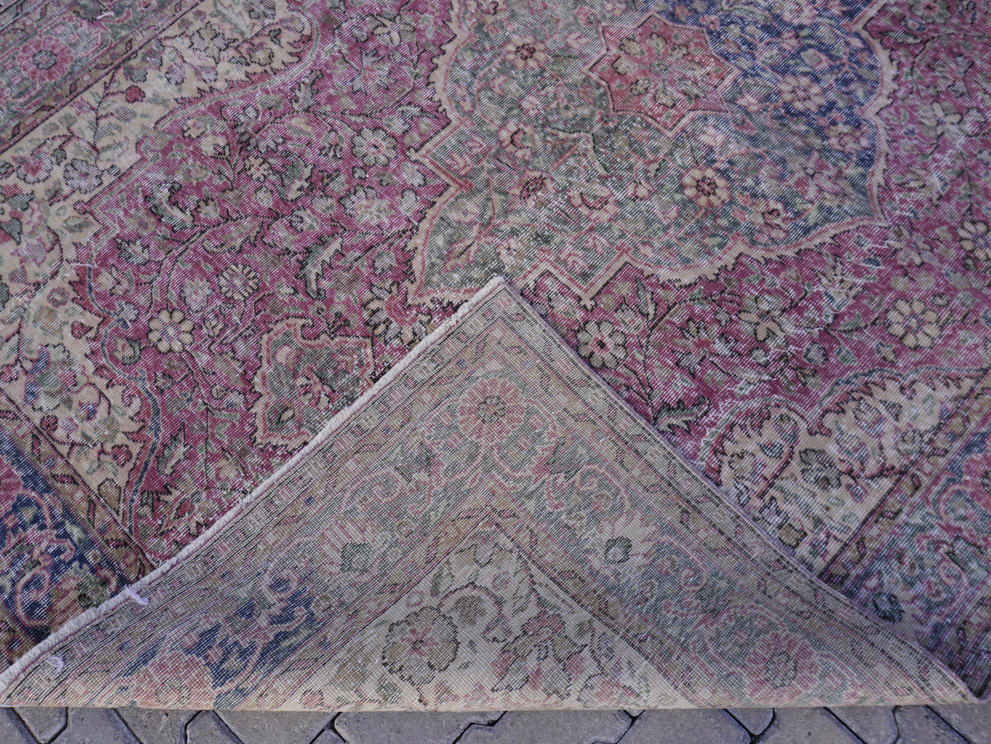 Turkish Vintage Wool Rug 7x10 ft - skuf39