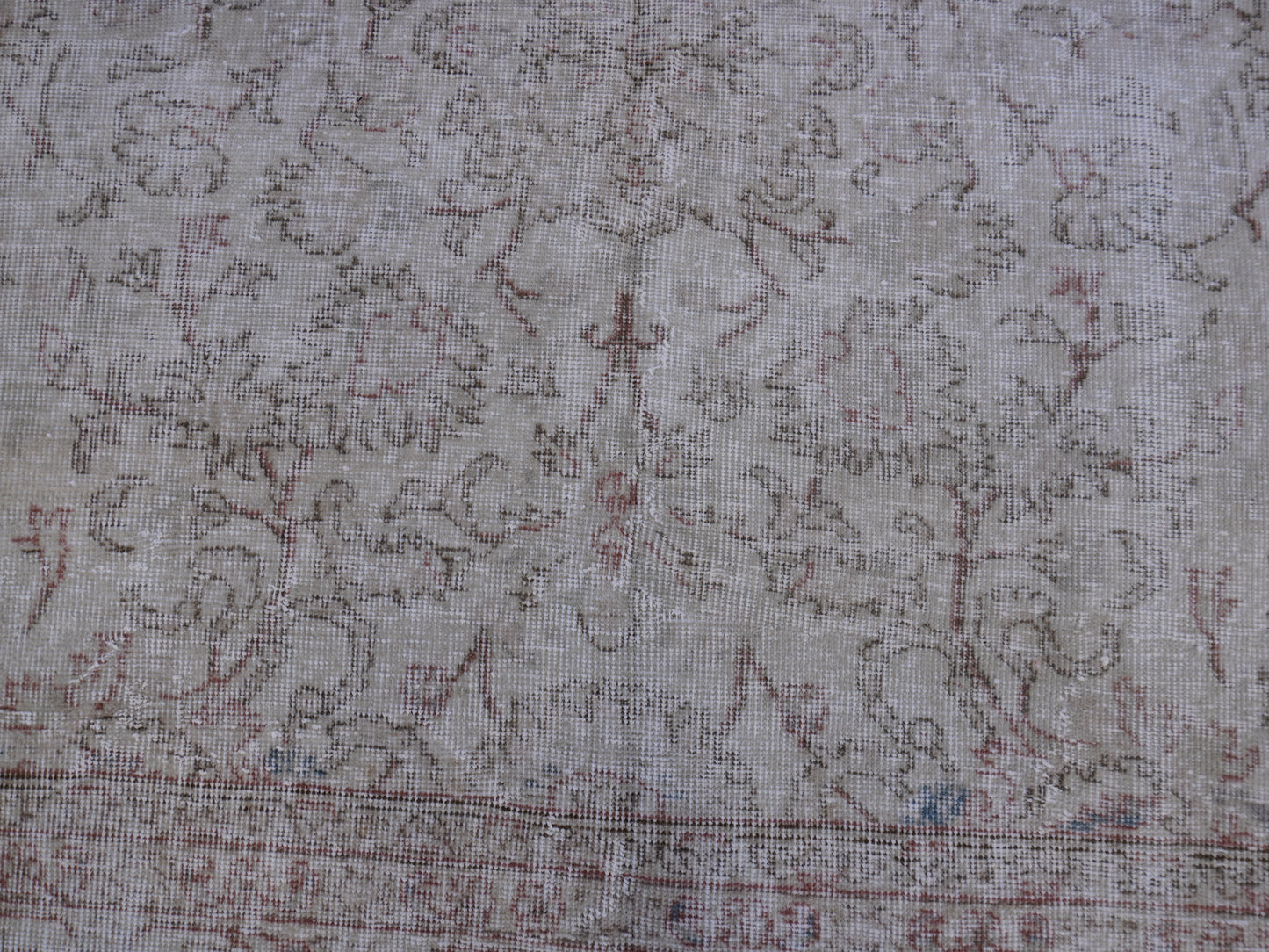 Turkish Wool Neutral Rug 7x10 ft - skuf318