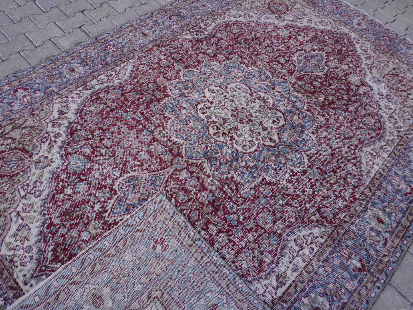 Vintage Hand Made Rug 7x10 ft - skuf113