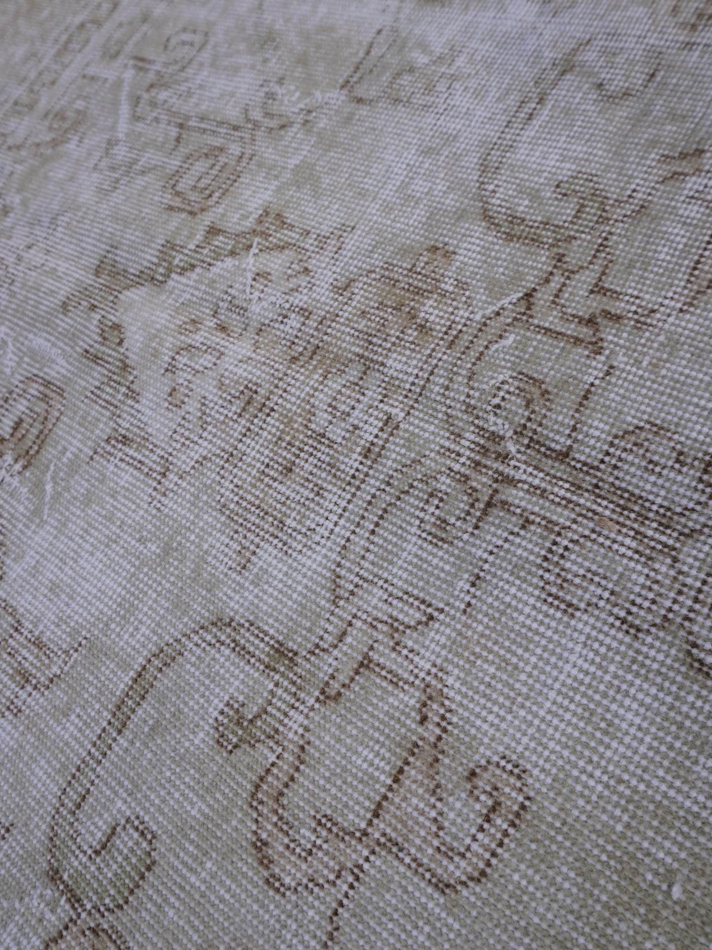 Wool Turkish Vintage Rug 7x10 ft - skuf42