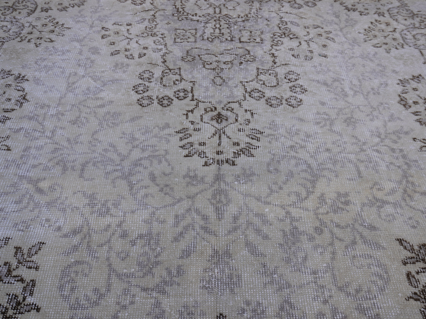 Wool Turkish Vintage Rug 5x9 ft - skuf55