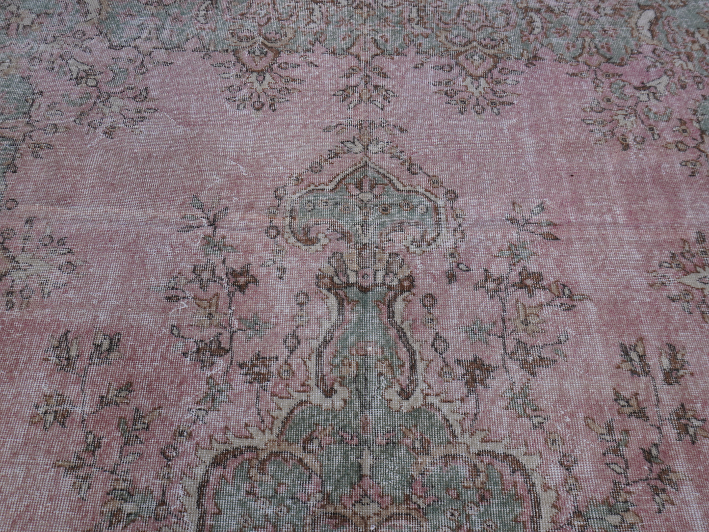 Turkish Vintage Wool Rug 7x10 ft - skuf22