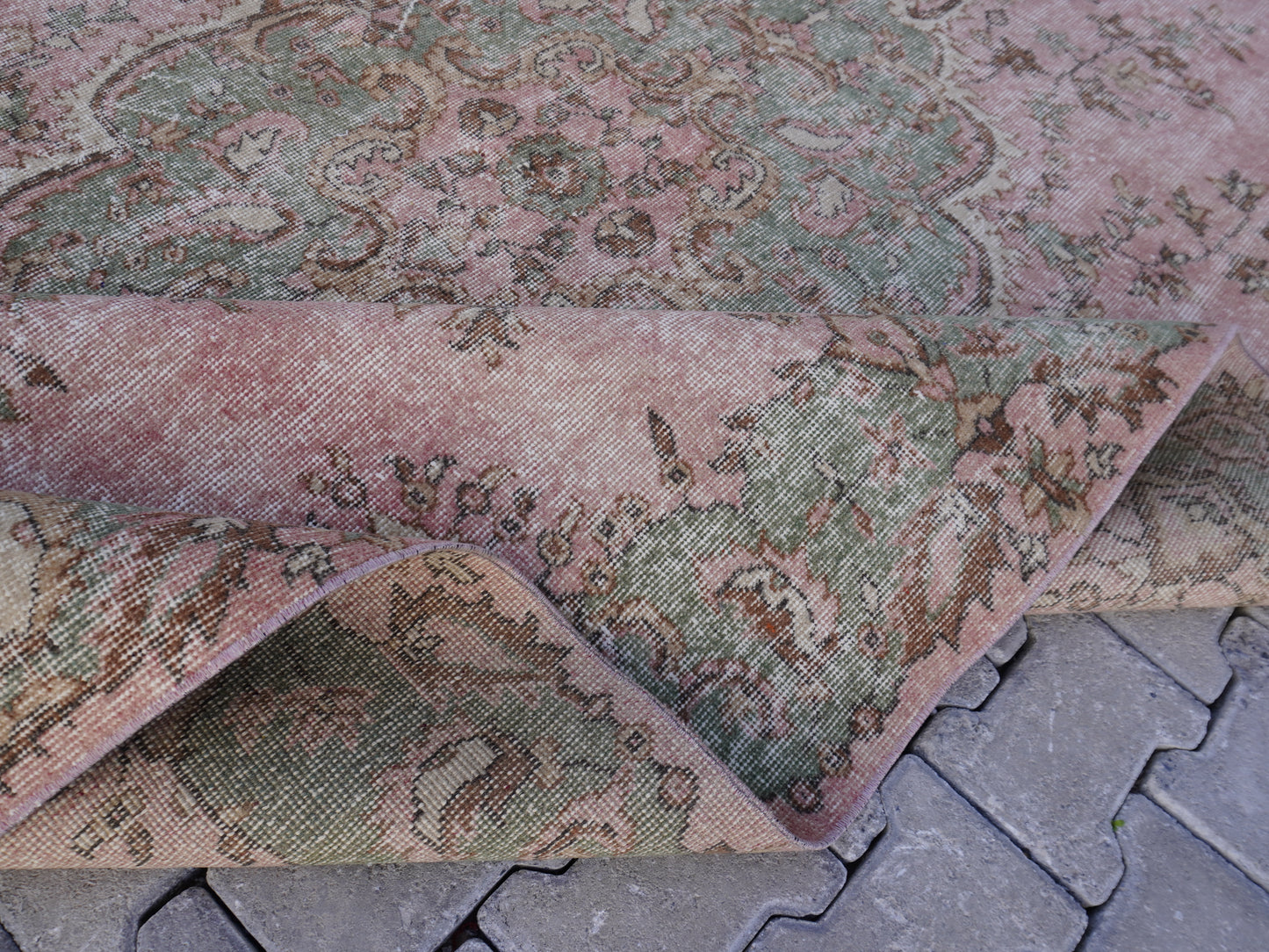 Turkish Vintage Wool Rug 7x10 ft - skuf22