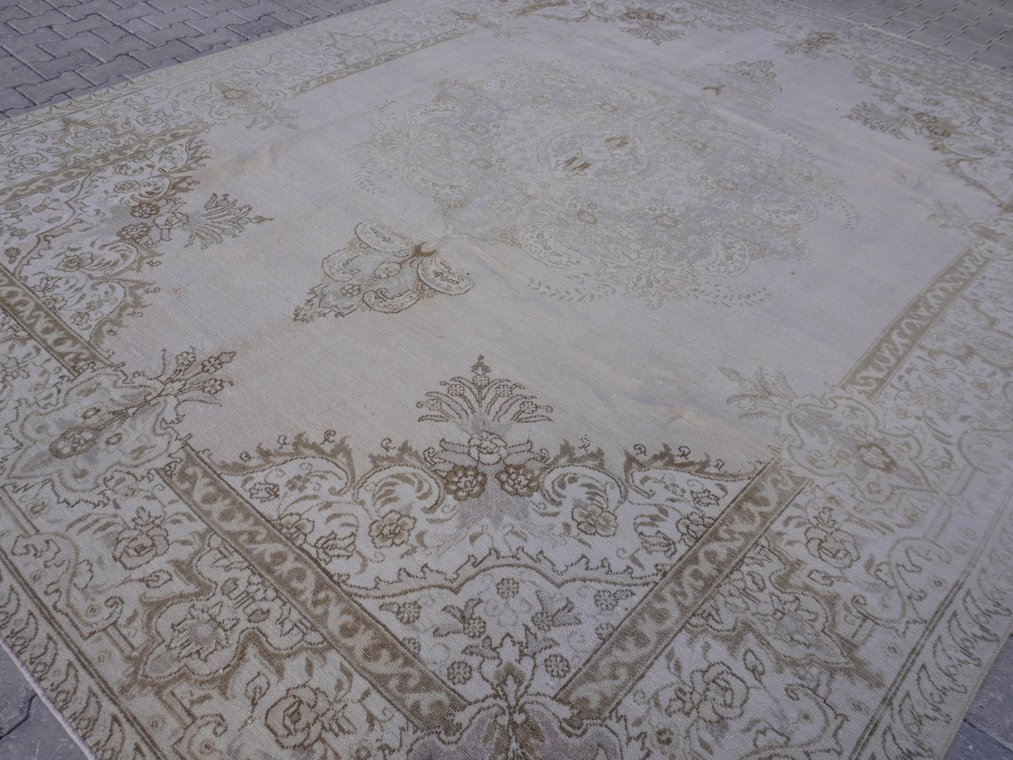 Hand-Knotted Medallion Design, Vintage Area Rug| 1960s Persian Tabriz Rug |skua196