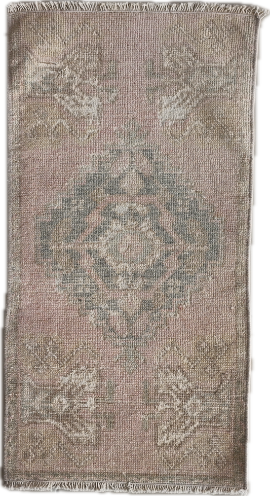 Vintage Small Decor Rug 2x3 ft - skuy130