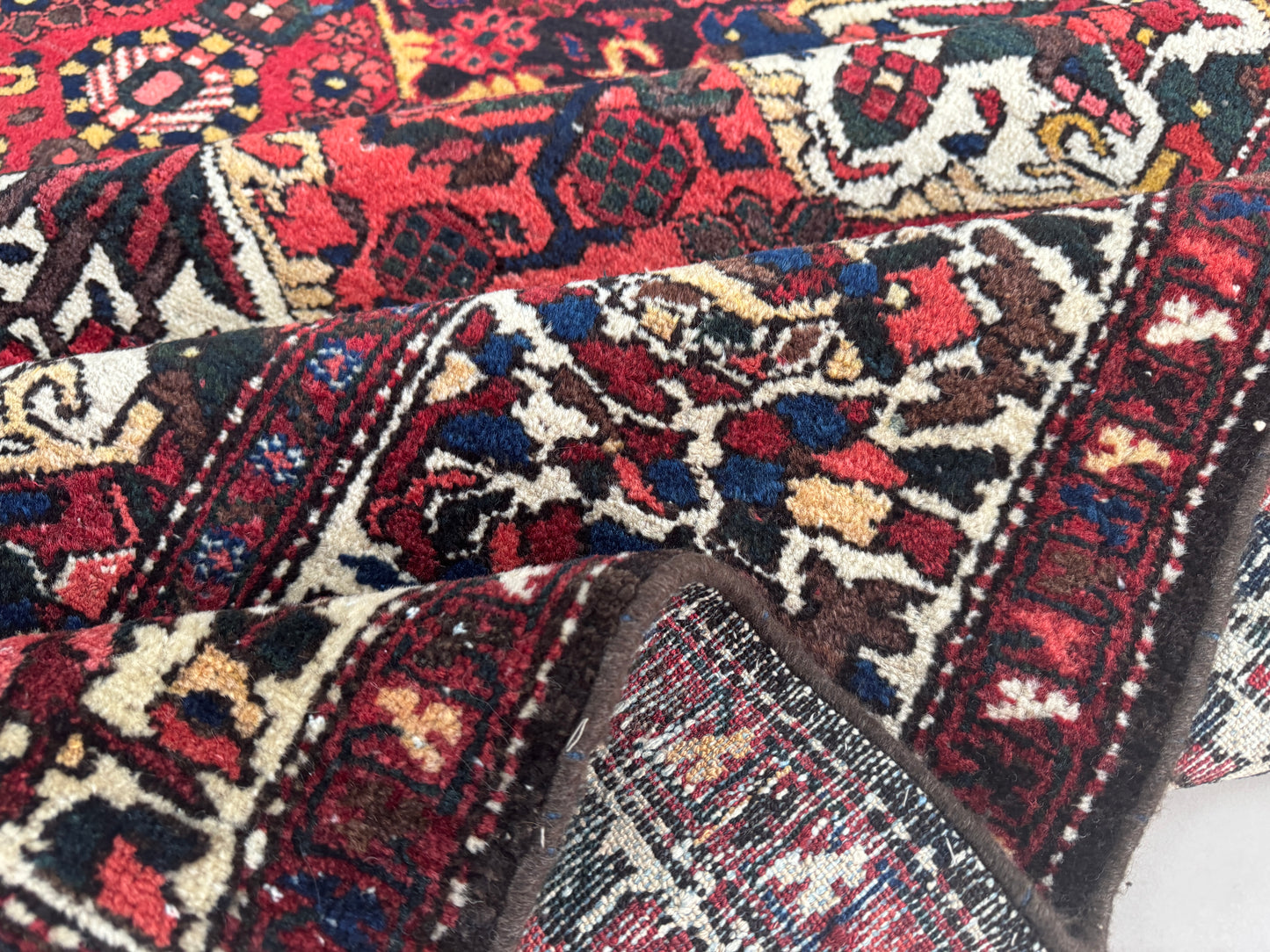 Vintage Bakhtiari Wool Rug 7x10 ft – Hand Knotted Persian Tribal Red Diamond Area Rug (1970s)- sku2101