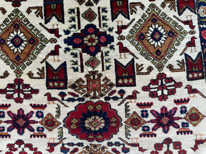 Vintage Antique Area Rug 5x8 ft -sku1053