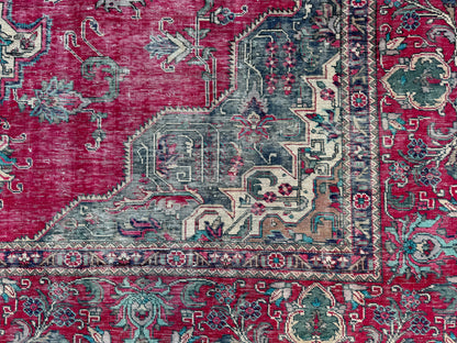 Hand-Knotted Persian Tabriz Rug 9x12 ft - Vintage Medallion Design, 1960s, Red and Green - sku1059