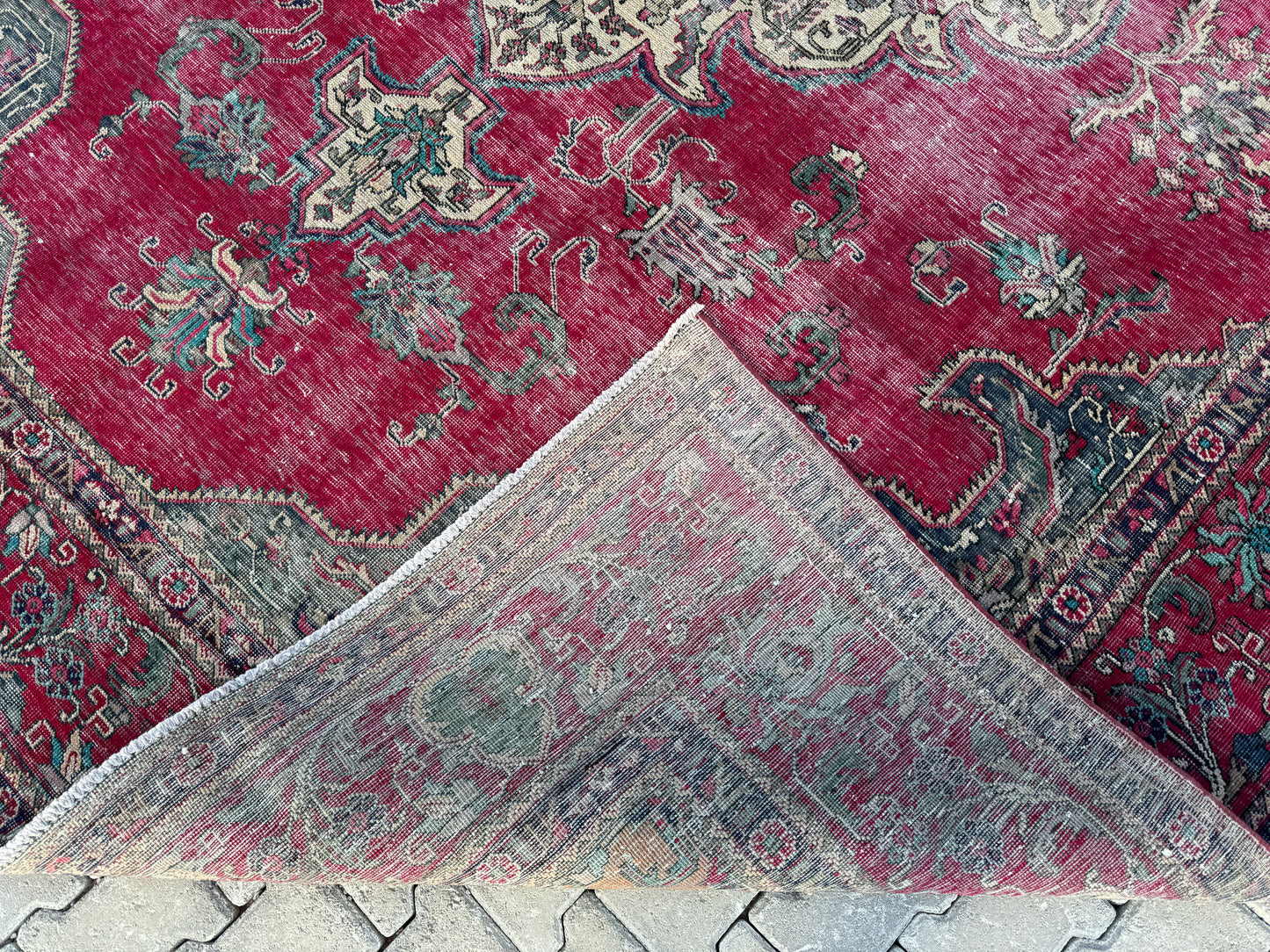 Hand-Knotted Persian Tabriz Rug 9x12 ft - Vintage Medallion Design, 1960s, Red and Green - sku1059