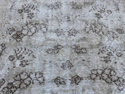 Handwoven Turkish Oushak Rug 4x7: Wool & Cotton Vintage Design