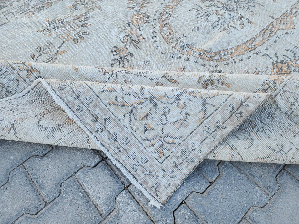 Vintage Isparta Turkish Rug 7x10: Green Oriental Rug