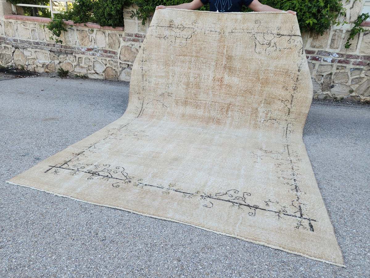 7x9 Beige Oushak Rug: Handwoven Turkish Wool, Muted Rustic Design