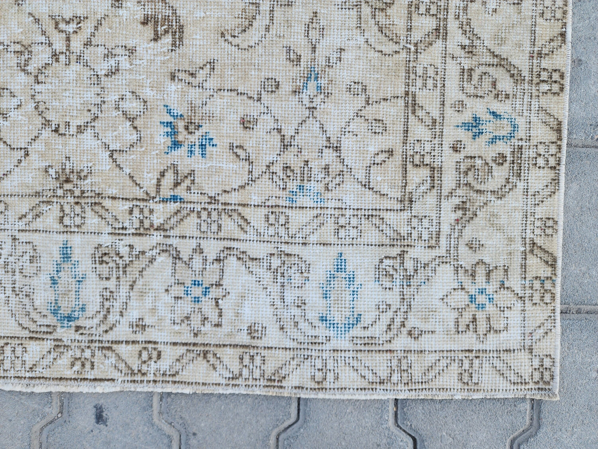 Handwoven Turkish Oushak Rug 4x7: Wool & Cotton Blend