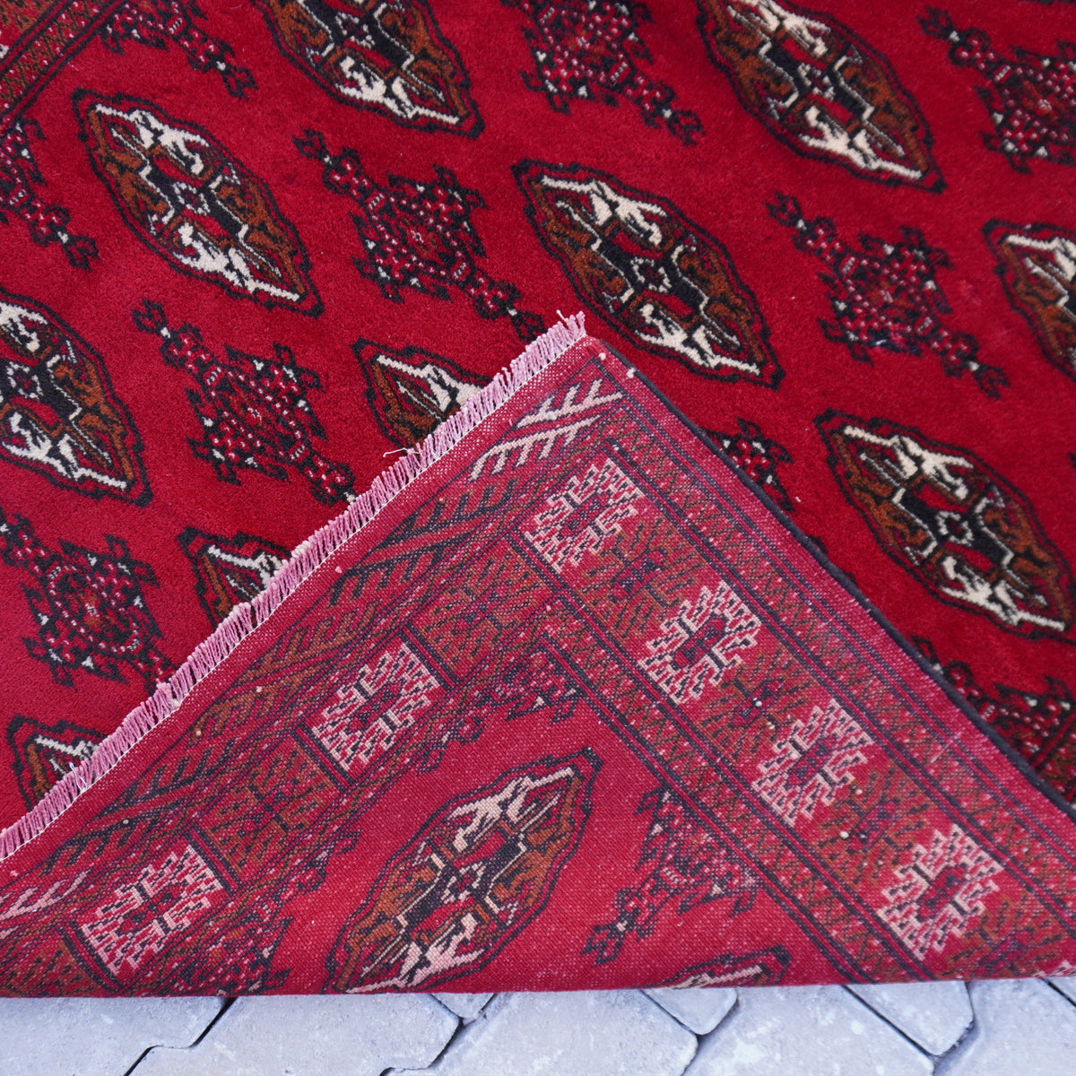4x6 Vintage Turkmen Rug: Hand-Knotted Wool, Red Accent Rug