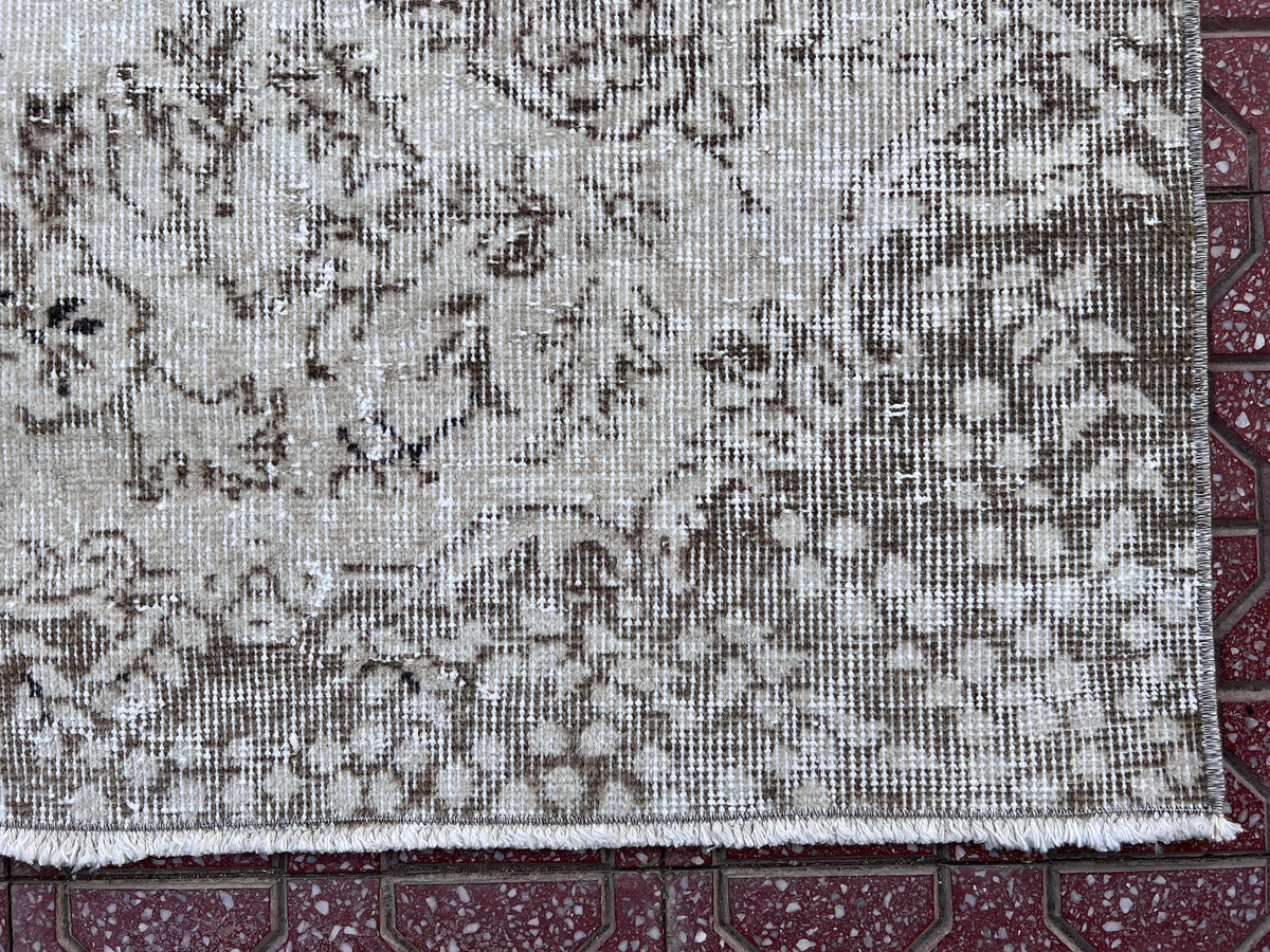 Handwoven Turkish Oushak Rug: Wool & Cotton Blend, Neutral Decor (4x7)