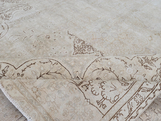 10x13 Neutral Vintage Rug, Faded Hand Knotted Rustic Decor, Up Cycled Wool
