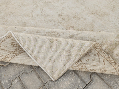 Handwoven Turkish Oushak Rug 5x8: Beige Wool, Rustic Home Decor