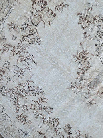 7x10 White Oushak Rug Hand‑Knotted Wool Area Rug Neutral Decor: Medallion Turkish Design