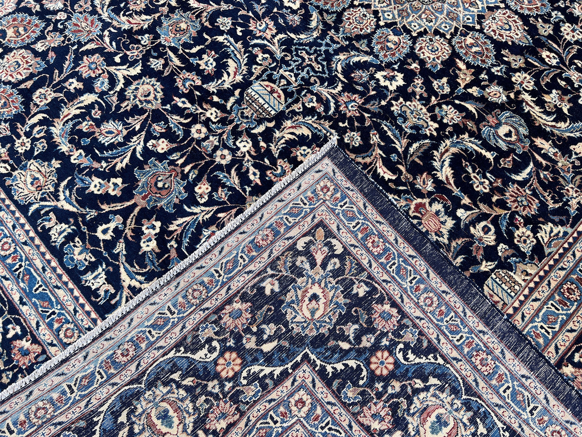 Vintage Oushak Rug 8x11: Hand Woven Turkish Wool Area Rug