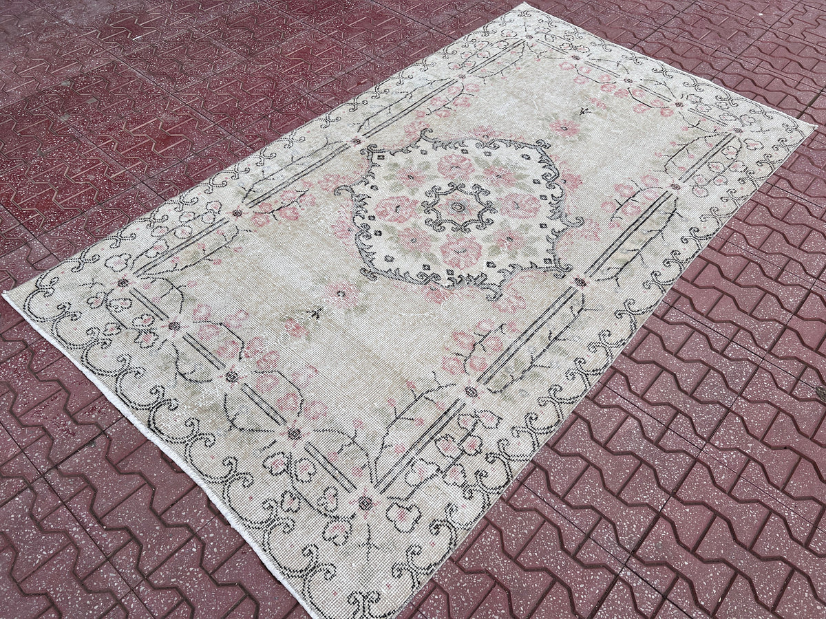 Handwoven Turkish Oushak Rug: 50/50 Wool Cotton Blend