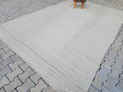 Hand Knotted Turkish Kilim Rug 8x12: Neutral Wool, Rustic Decor