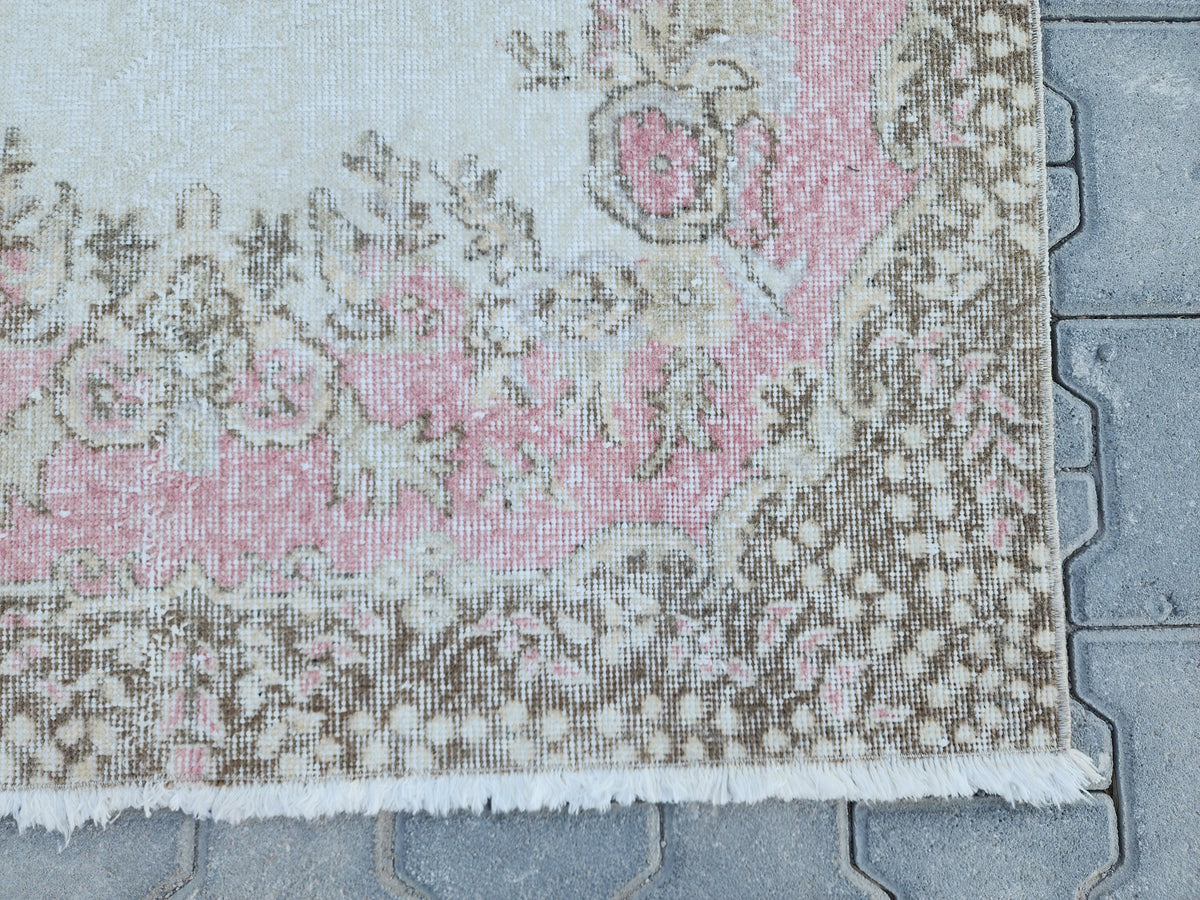 Handwoven Turkish Oushak Rug 4x7: Pink Rose Wool Rug