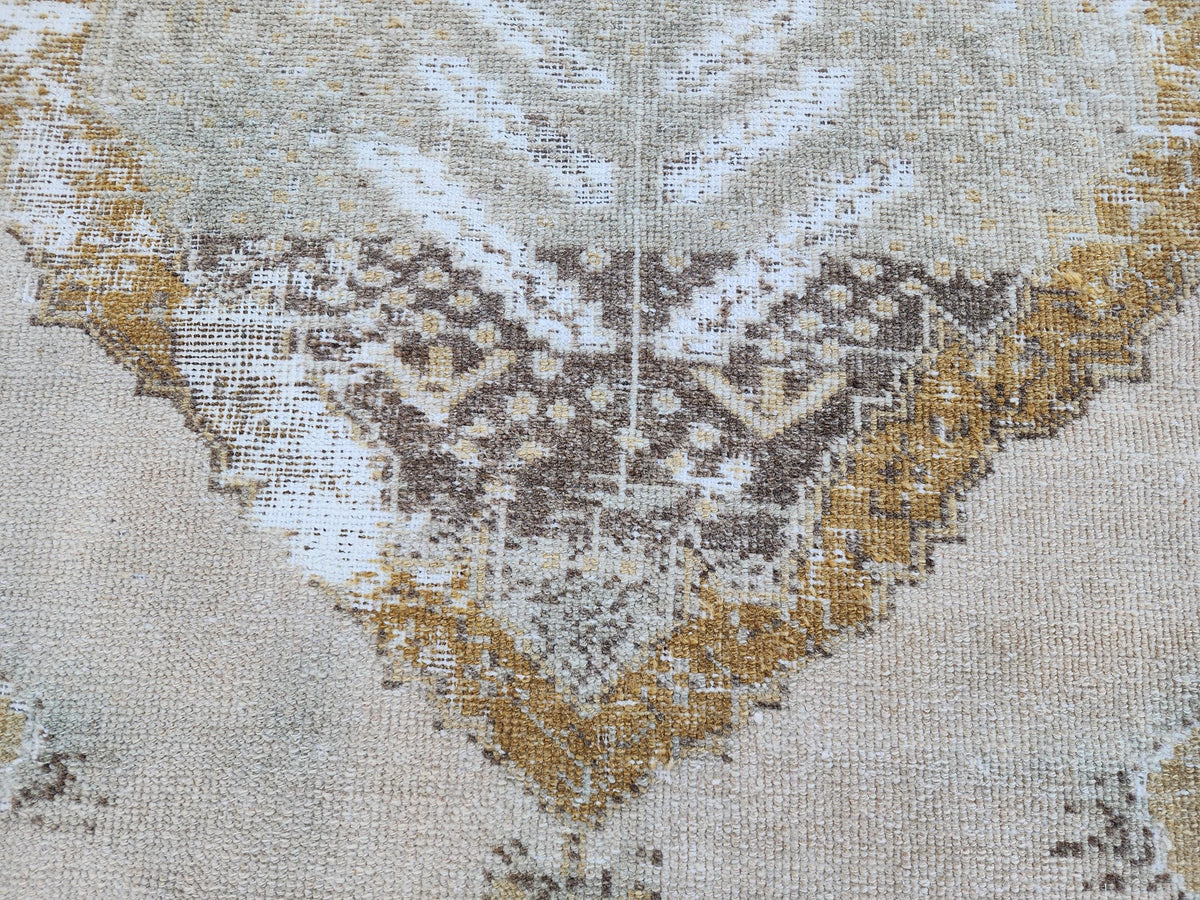 3x11 Neutral Turkish Rug, Hand Made Oriental Wool Decor, Boho Decor, Hallway Decor Rug